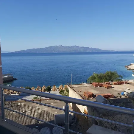 Susy Sea View Lägenhet *