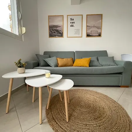 Susy Sea View Апартаменты Саранда